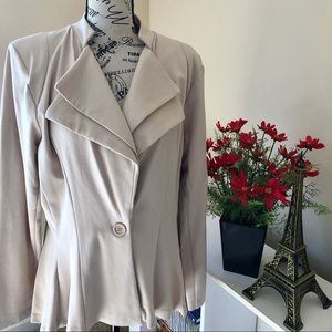 Hybrid & Co Woman’s Blazer
